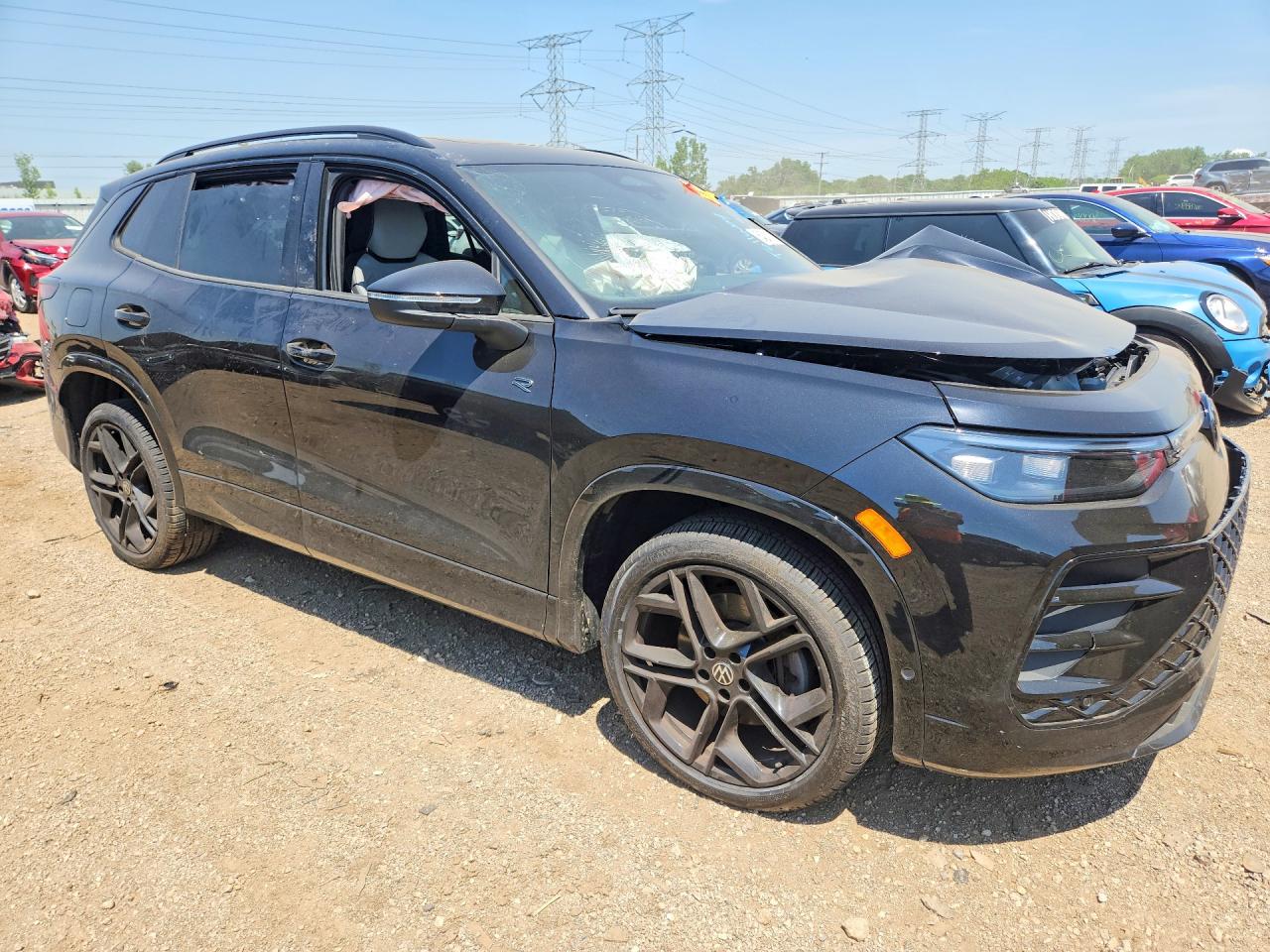 2025 Volkswagen Tiguan VIN 3VVGR7RM9SM063246 COPART salvage auction — Front End, IL - SALVAGE CERTIFICATE, sold $7,900 on 2026-07-09 (photo 4)