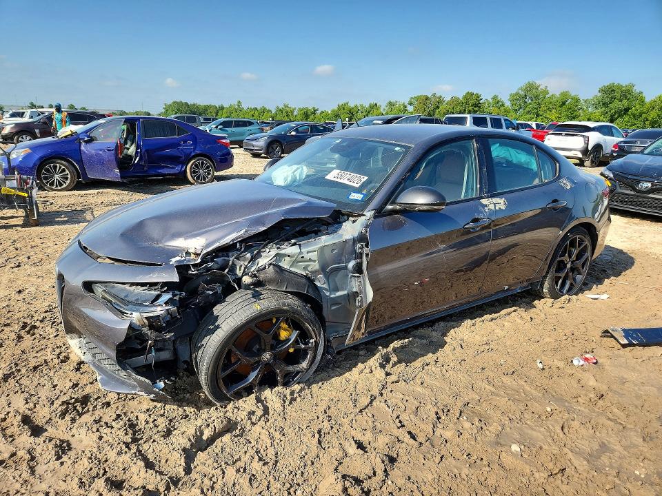 2020 Alfa romeo Giulia VIN ZARFAMAN0L7632149 COPART salvage auction — FRONT END, Tx - Salvage Vehicle Title, sold $625 on 2026-07-24 (photo 1)