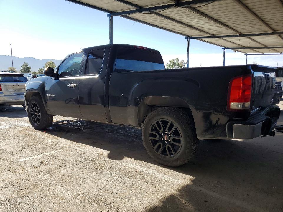 2010 Gmc SIERRA VIN 1GTSCVE00AZ232195 COPART salvage auction — MINOR DENT/SCRATCHES, Tx - Certificate Of Title, sold $1,900 on 2026-07-31 (photo 2)