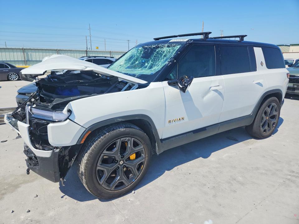 2026 Rivian VIN 7PDSGBBP3TN086155 COPART salvage auction — FRONT END, Tx - Salvage Vehicle Title, sold $21,600 on 2026-07-17 (photo 1)