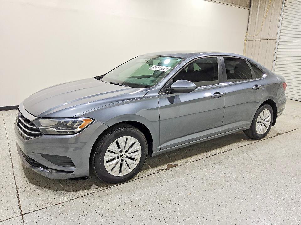 2019 Volkswagen Jetta VIN 3VWCB7BU4KM270037 COPART salvage auction — MINOR DENT/SCRATCHES, Ct - Clean Title, sold $8,000 on 2026-07-21 (photo 1)