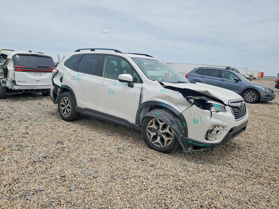 2020 Subaru Forester VIN JF2SKAGC3LH433568 COPART salvage auction — FRONT END, Fl - Cert Of Title Slvg Rebuildable, sold $2,650 on 2026-07-21 (photo 4)