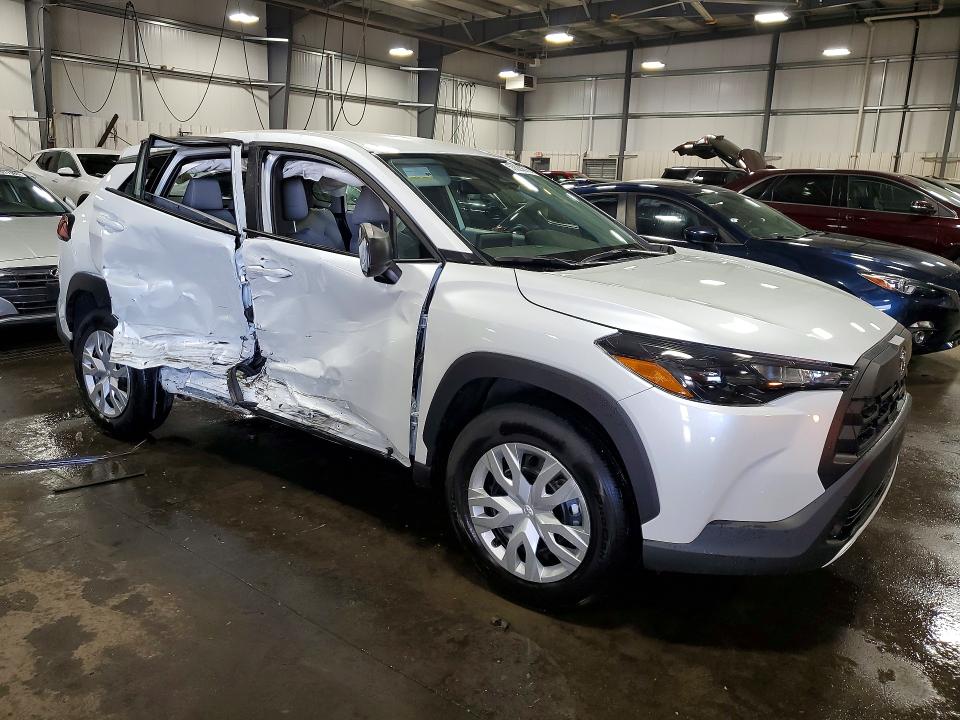 2026 Toyota VIN 7MUAAABG0TV150389 COPART salvage auction — SIDE, Mn - Cert Of Title-Salvage, sold $350 on 2026-07-28 (photo 4)