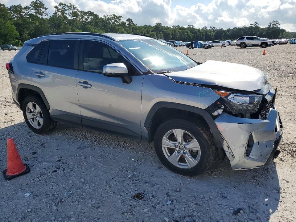 2020 Toyota Rav 4 VIN JTMW1RFV6LD043415 COPART salvage auction — FRONT END, Tx - Salvage Vehicle Title, sold $250 on 2026-07-28 (photo 4)
