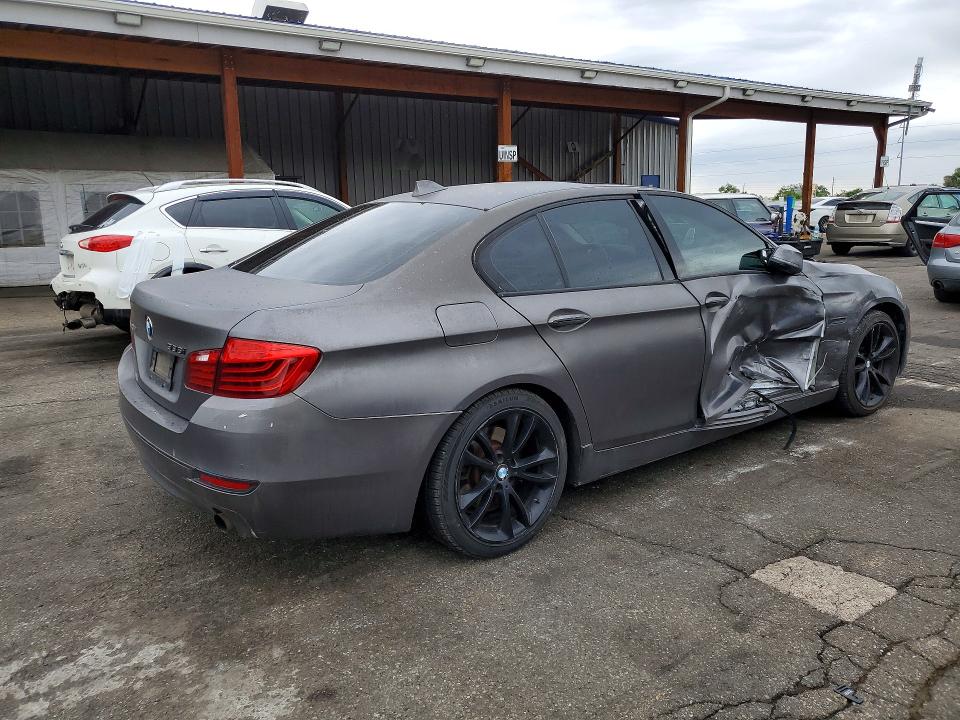 2016 BMW 5er VIN WBA5B3C53GG259976 COPART salvage auction — SIDE, Co - Public - Salvage Title, sold $2,400 on 2026-07-09 (photo 3)
