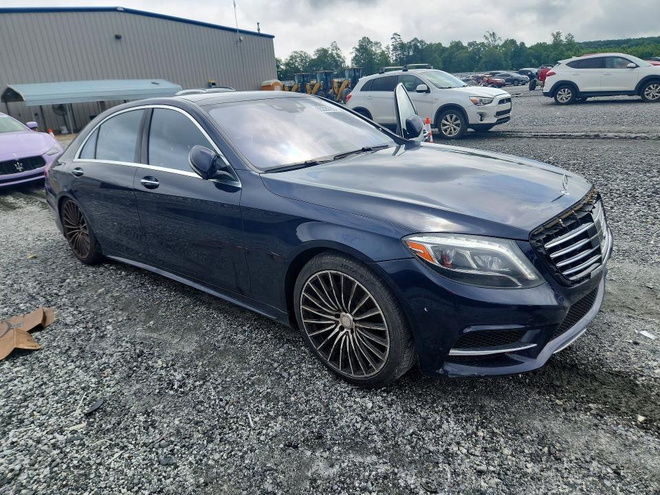 2015 Mercedes-benz S class VIN WDDUG8CB9FA070789 COPART salvage auction — MINOR DENT/SCRATCHES, SC - CERTIFICATE OF TITLE (P), sold $6,800 on 2026-08-13 (photo 4)