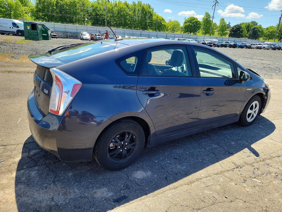 2013 Toyota Prius VIN JTDKN3DUXD1617740 COPART salvage auction — FRONT END, Or - Salvage Title Certificate, sold $5,900 on 2026-07-06 (photo 3)