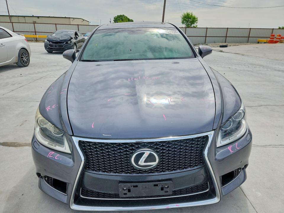 2015 Lexus VIN JTHBL5EF5F5133759 COPART salvage auction — UNDERCARRIAGE, TX - CERTIFICATE OF TITLE, sold $1,700 on 2026-07-24 (photo 5)
