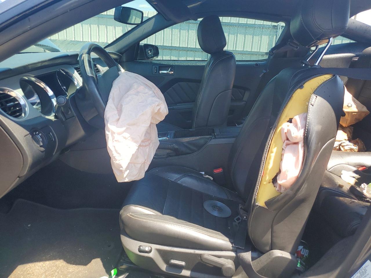 2014 Ford Mustang VIN 1ZVBP8AM7E5266854 COPART salvage auction — Rear End, AL - CERT OF TITLE-SALVAGE TITLE, sold $725 on 2026-06-25 (photo 7)