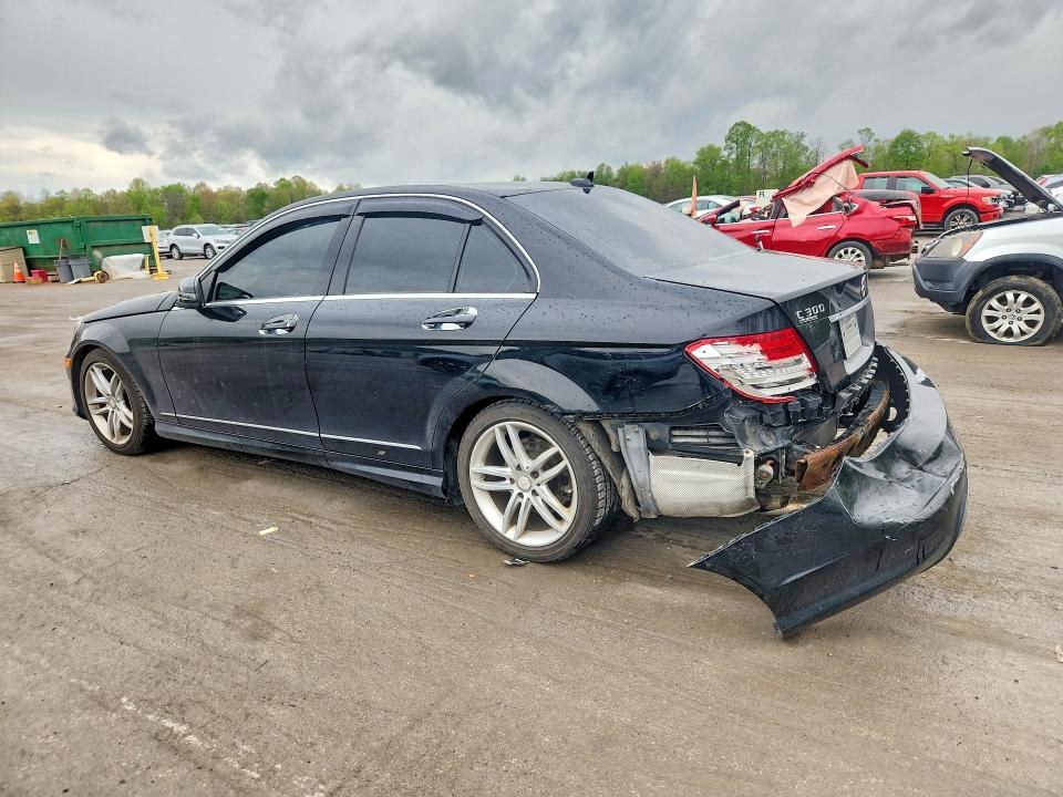 2012 Mercedes-benz C-klasse VIN WDDGF8BB8CR195698 COPART salvage auction — REAR END, Oh - Cert Of Title-Salvage, sold $1,900 on 2026-07-02 (photo 2)