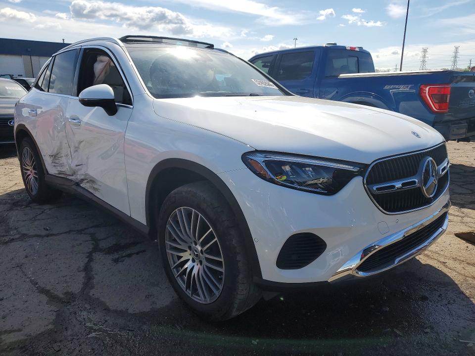 2026 Mercedes-benz Glc VIN W1NKM4HB3TU117264 COPART salvage auction — SIDE, MI - CERTIFICATE OF TITLE, sold $20,100 on 2026-07-28 (photo 4)