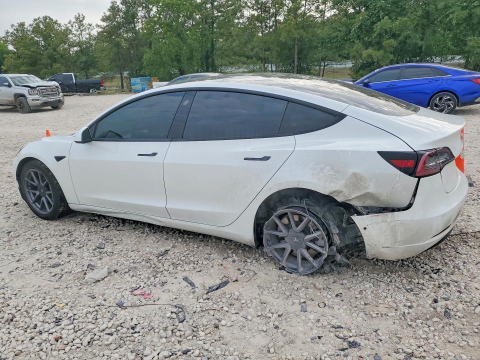 2021 Tesla VIN 5YJ3E1EA3MF091603 COPART salvage auction — FRONT END, Tx - Certificate Of Title, sold $4,600 on 2026-07-28 (photo 2)