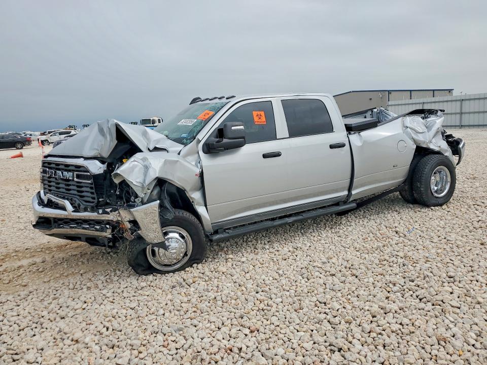 2026 Ram 3500 VIN 3C63RRGL0TG250899 — COPART salvage auction photo