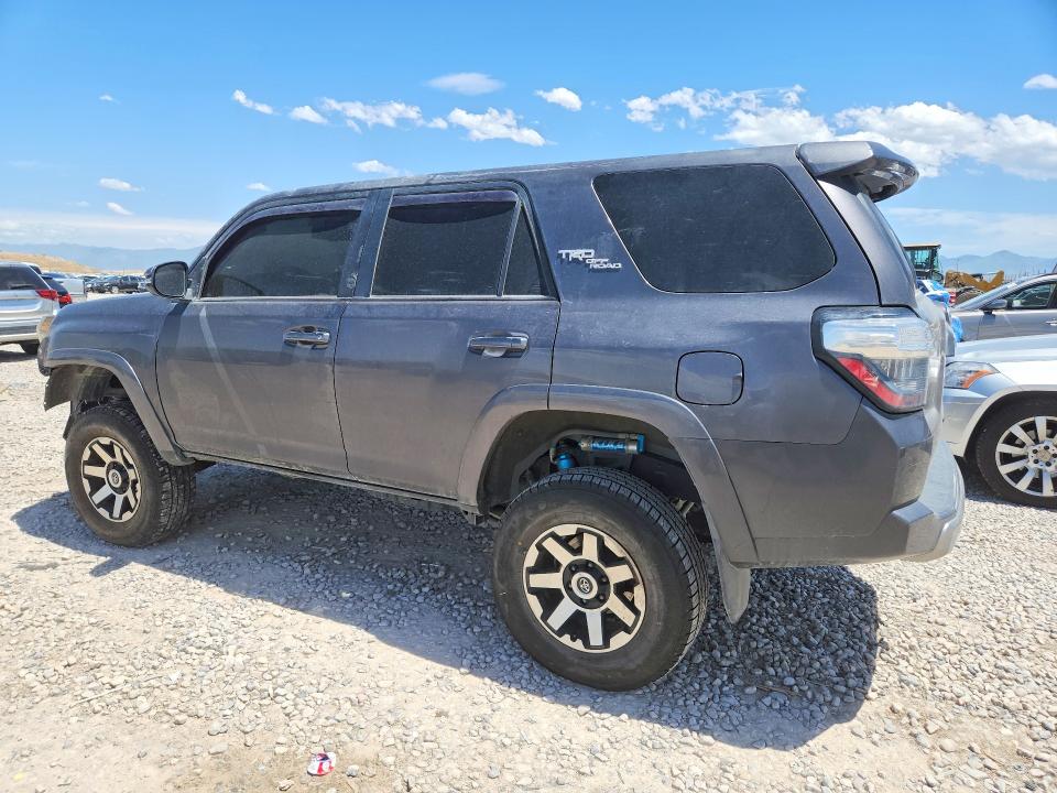2021 Toyota 4runner VIN JTERU5JRXM5870686 COPART salvage auction — FRONT END, Ut - Salvage Certificate, sold $12,500 on 2026-07-28 (photo 2)