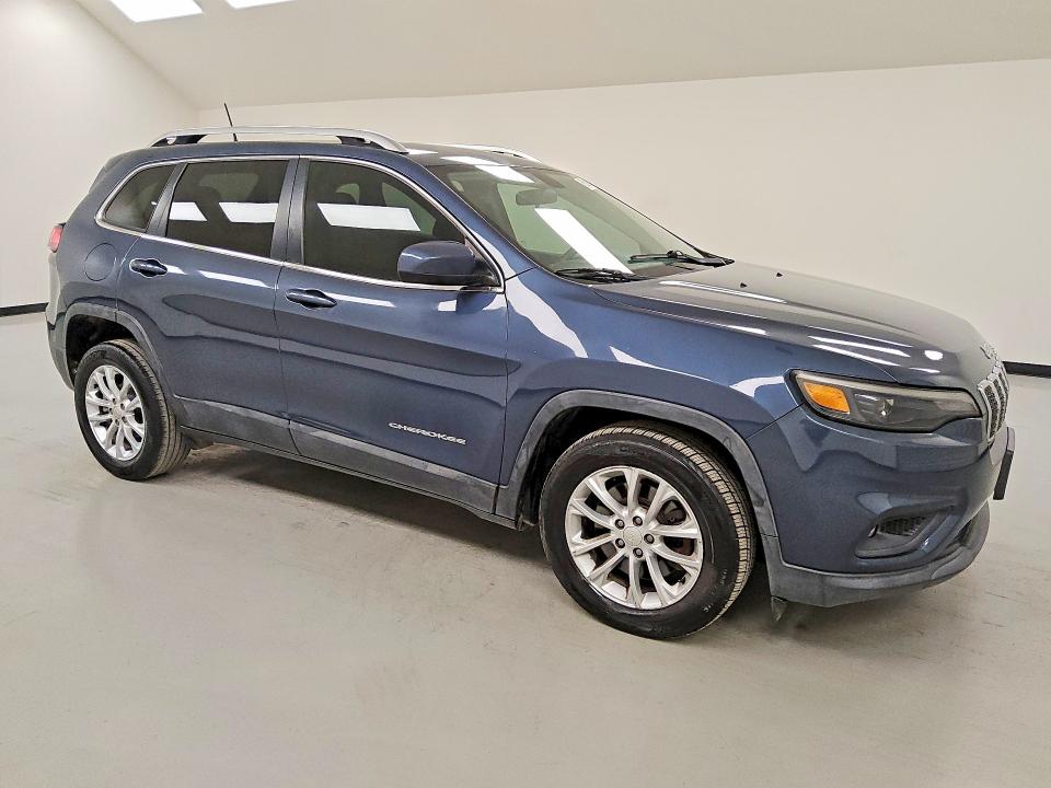 2019 Jeep Cherokee VIN 1C4PJLCB4KD486429 COPART salvage auction — MECHANICAL, Tx - Certificate Of Title, sold $3,300 on 2026-07-02 (photo 4)