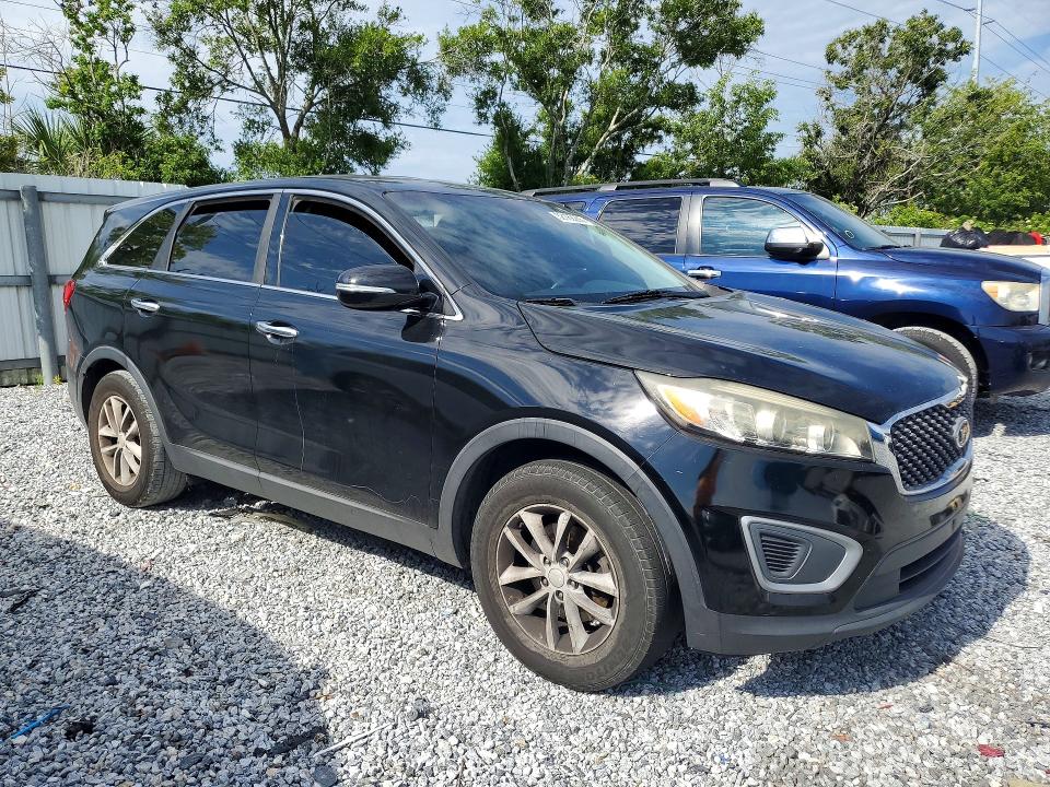 2018 Kia Sorento VIN 5XYPG4A39JG397763 COPART salvage auction — Burn Engine, FL - CERT OF TITLE SLVG REBUILDABLE, sold $975 on 2026-07-10 (photo 4)