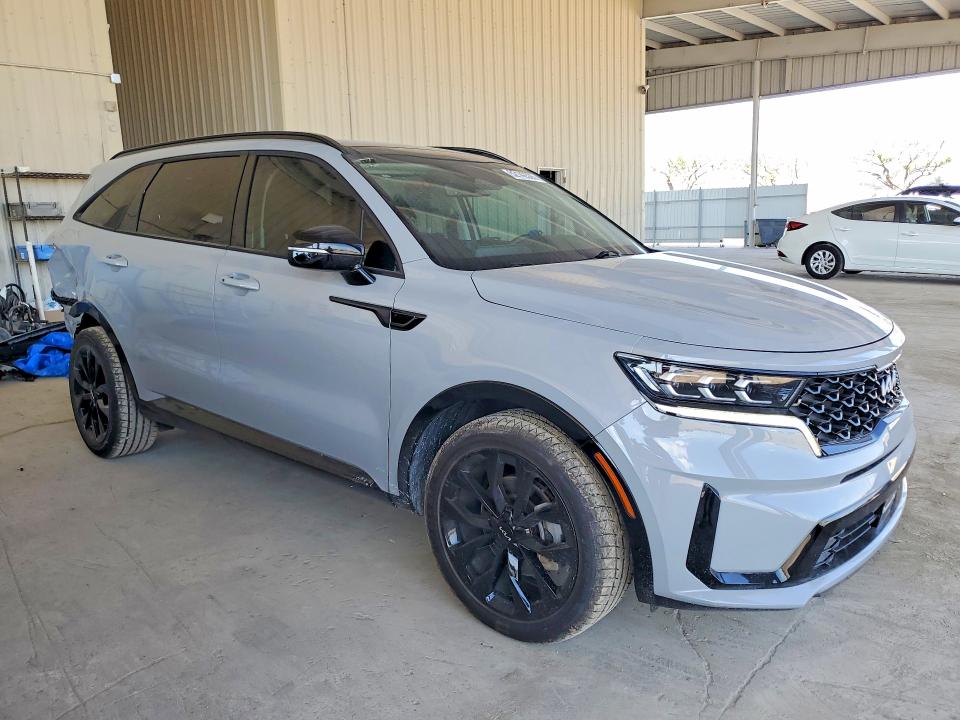 2023 Kia Sorento VIN 5XYRK4LF9PG197652 COPART salvage auction — REAR END, Fl - Cert Of Title Slvg Rebuildable, sold $12,200 on 2026-07-08 (photo 4)
