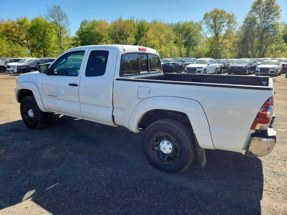 2012 Toyota Tacoma VIN 5TFUU4EN4CX040093 COPART salvage auction — MINOR DENT/SCRATCHES, Ny - Certificate Of Title (P), sold $6,400 on 2026-07-30 (photo 2)