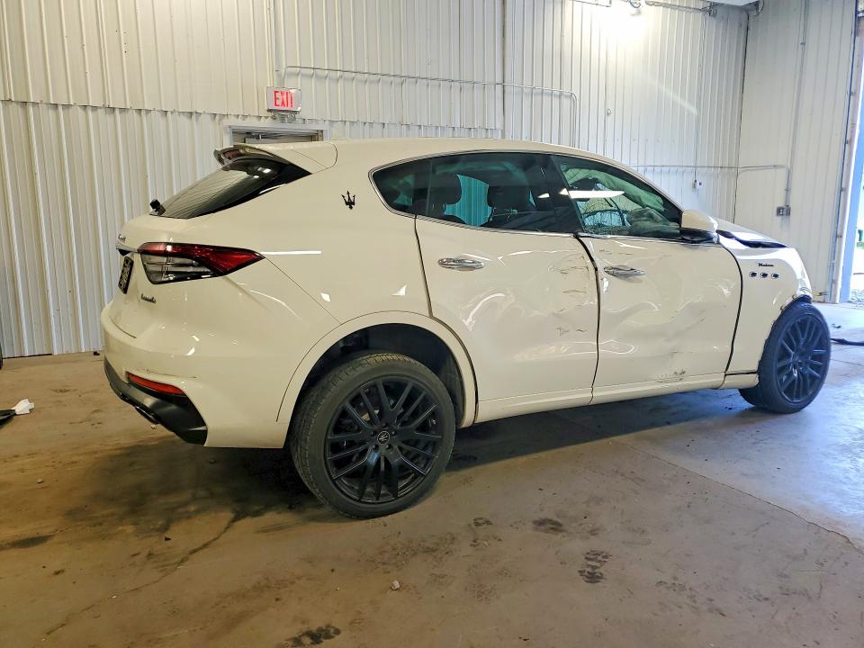 2022 Maserati VIN ZN661YUM6NX402749 COPART salvage auction — FRONT END, Mn - Cert Of Title-Salvage, sold $3,200 on 2026-07-09 (photo 3)