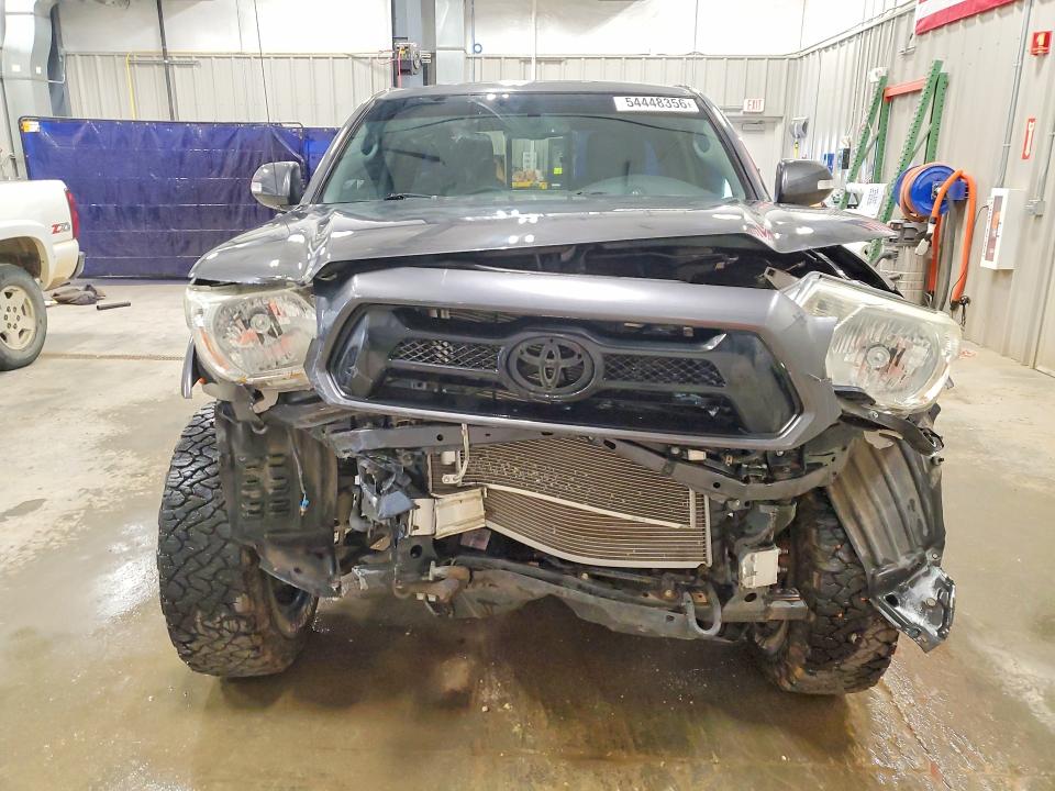 2010 Toyota Tacoma VIN 5TEUU4EN1AZ727165 COPART salvage auction — FRONT END, Wy - Certificate Of Title, sold $3,350 on 2026-07-22 (photo 5)