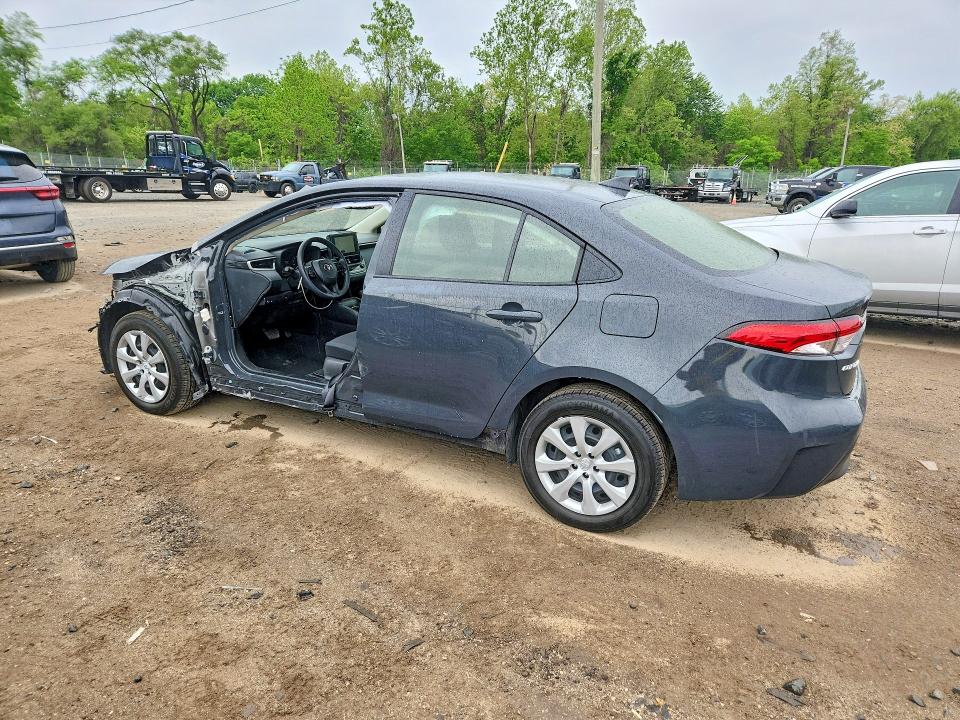2025 Toyota Corolla VIN JTDBCMFE0S3098667 COPART salvage auction — SIDE, MD - CERT OF SALVAGE > 75% DAMAGE, sold $7,500 on 2026-07-30 (photo 2)