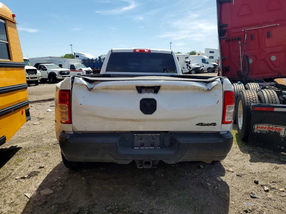 2023 Ram 3500 VIN 3C63RRGL8PG509502 COPART salvage auction — MINOR DENT/SCRATCHES, Fl - Certificate Of Title, sold $13,500 on 2026-07-28 (photo 6)
