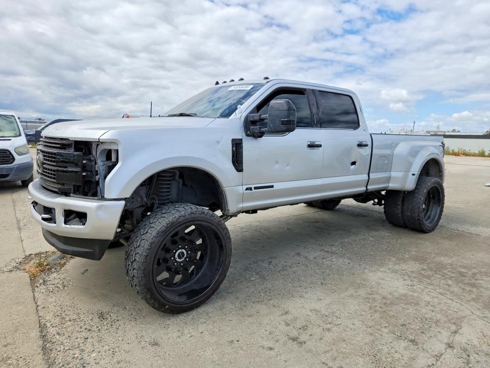 2019 Ford F-350 super duty VIN 1FT8W3DTXKEF12359 COPART salvage auction — VANDALISM, CA - SALVAGE CERTIFICATE, sold $3,350 on 2026-07-29 (photo 1)