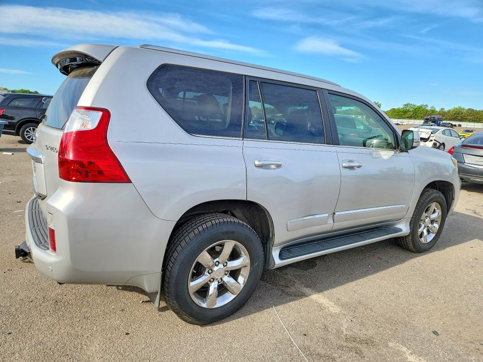 2013 Lexus Gx VIN JTJBM7FX3D5060435 COPART salvage auction — WATER/FLOOD, Ny - Mv907A-Flood Salvage, sold $7,700 on 2026-07-20 (photo 3)