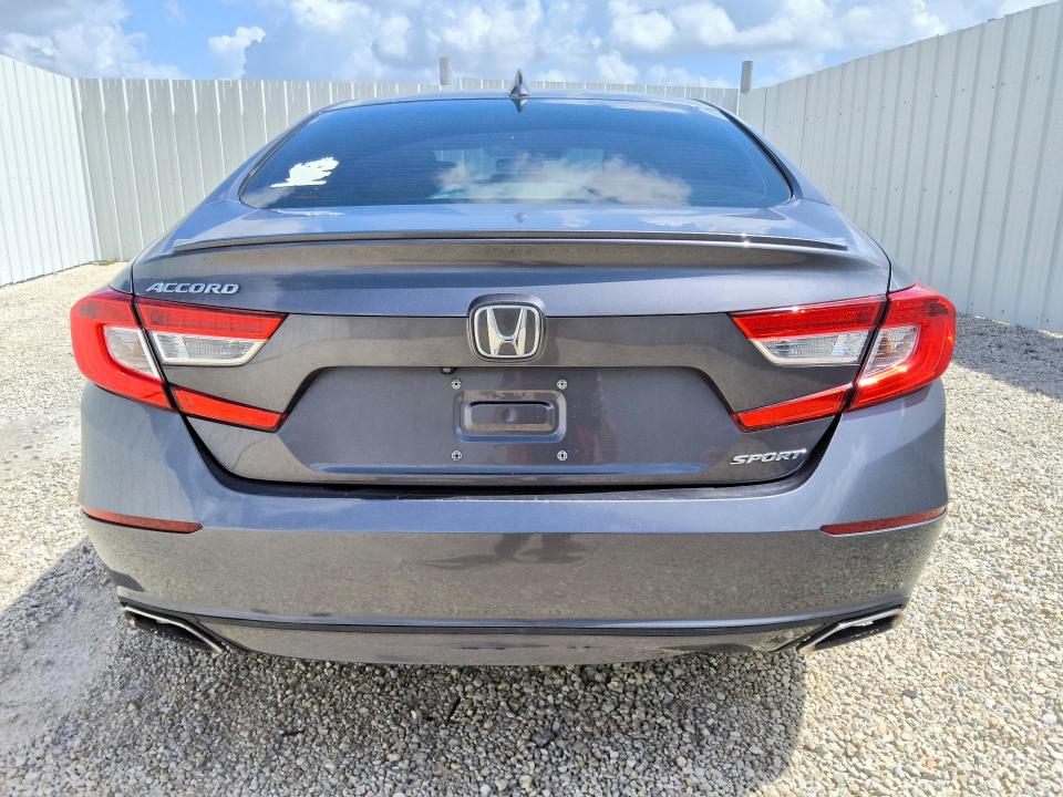 2018 Honda Accord VIN 1HGCV1F35JA259148 COPART salvage auction — FRONT END, Fl - Certificate Of Title, sold $2,300 on 2026-07-02 (photo 6)