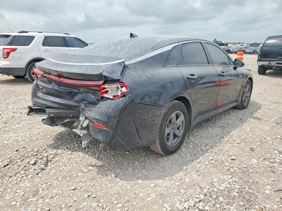2021 Kia K5 VIN 5XXG14J25MG071654 COPART salvage auction — REAR END, Salvage Title, sold $2,750 on 2026-07-16 (photo 3)