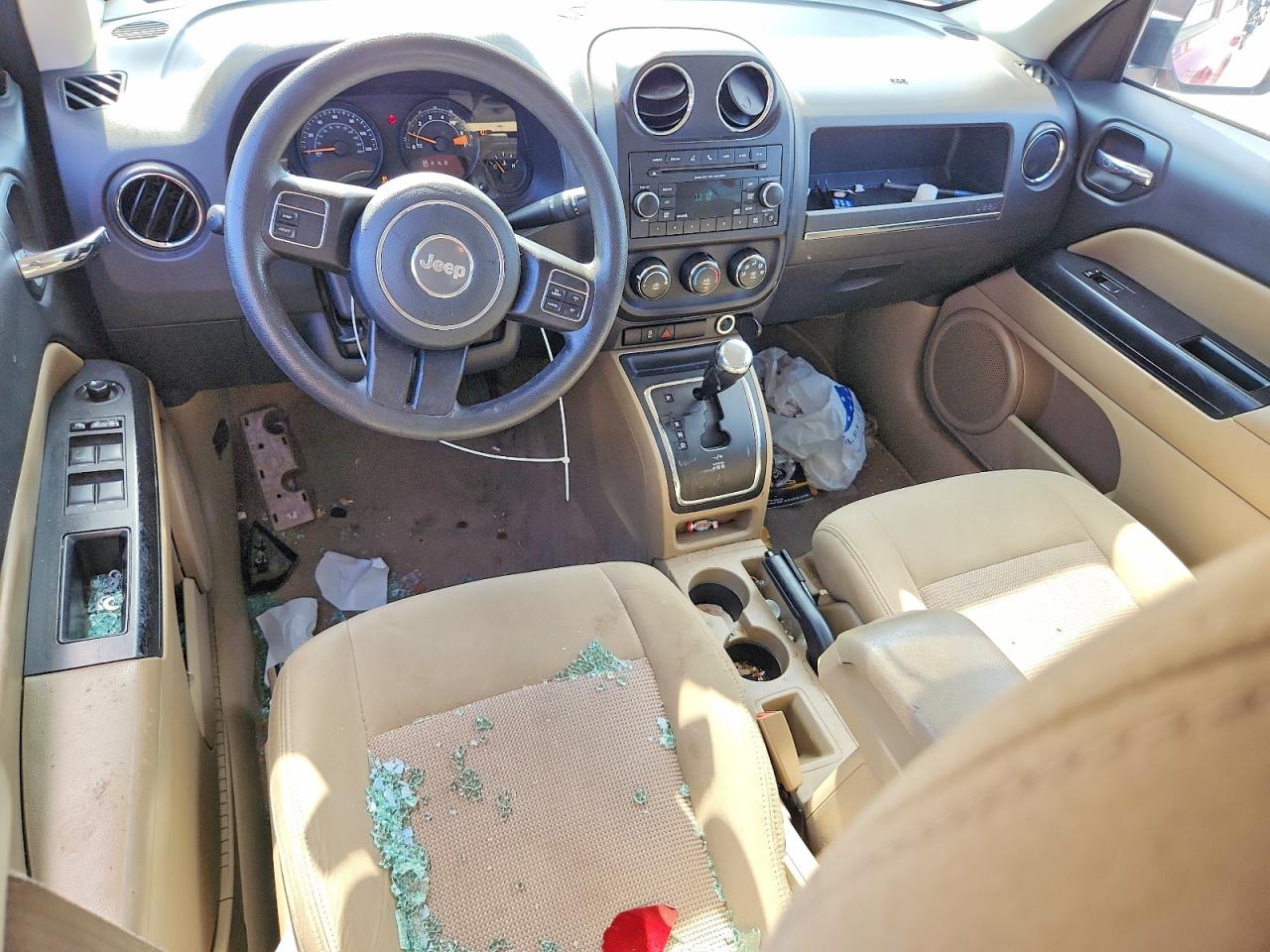 2016 Jeep Patriot VIN 1C4NJPBA1GD675232 COPART salvage auction — Side, TX - SALVAGE VEHICLE TITLE, sold $850 on 2026-07-02 (photo 8)