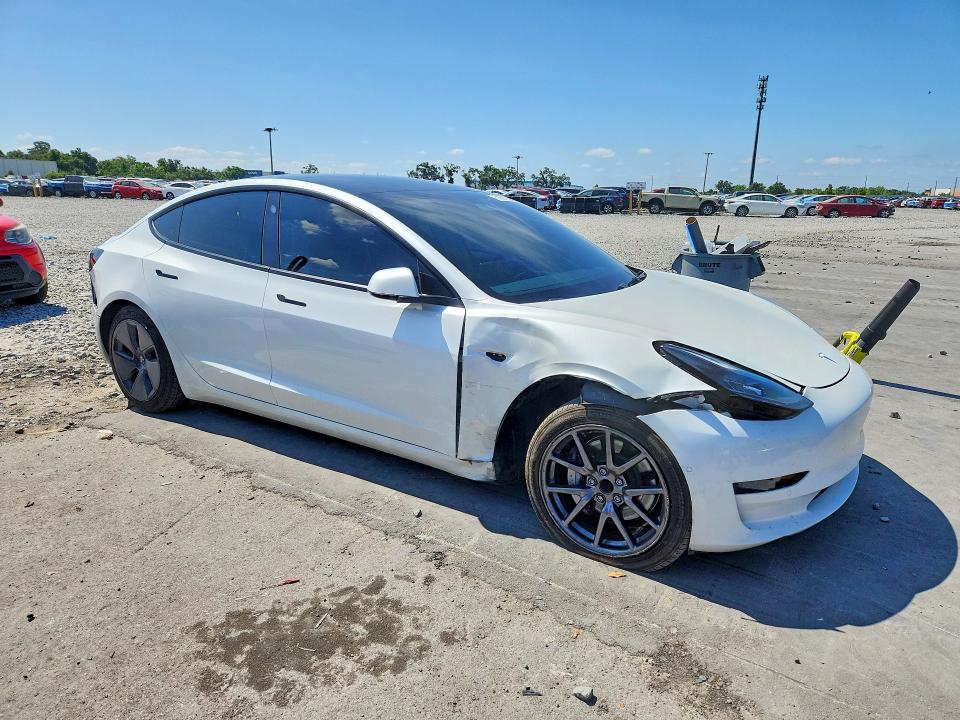 2022 Tesla Model 3 VIN 5YJ3E1EA1NF239622 COPART salvage auction — FRONT END, FL - CERT OF TITLE SLVG REBUILDABLE, sold $8,200 on 2026-07-27 (photo 4)