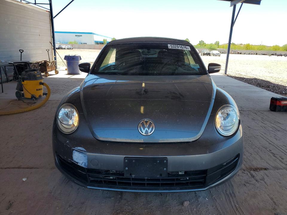 2015 Volkswagen Beetle VIN 3VW517AT3FM811346 COPART salvage auction — REAR END, Az - Cert Of Title - Salvage, sold $2,250 on 2026-07-02 (photo 5)