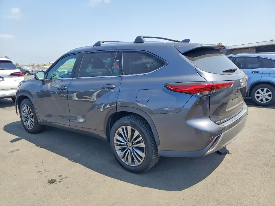2021 Toyota Highlander VIN 5TDFZRAH5MS039789 COPART salvage auction — FRONT END, Ca - Salvage Certificate, sold $17,100 on 2026-07-13 (photo 2)