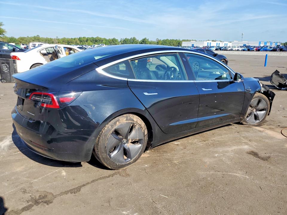 2019 Tesla Model 3 VIN 5YJ3E1EB4KF208563 COPART salvage auction — FRONT END, Fl - Cert Of Title Slvg Rebuildable, sold $4,750 on 2026-07-06 (photo 3)