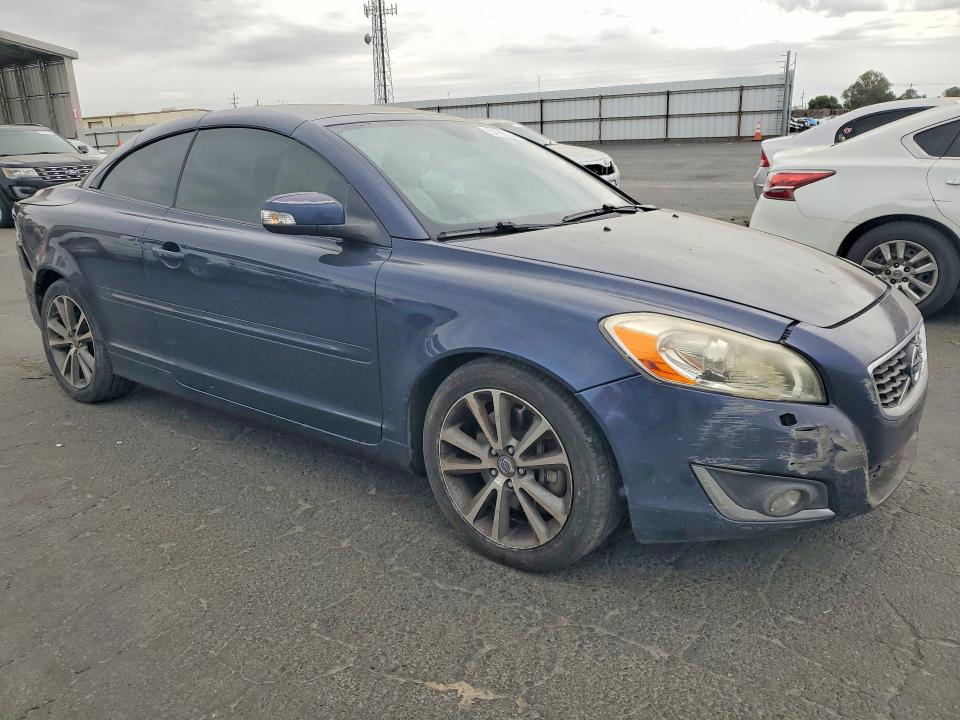 2013 Volvo C70 VIN YV1672MC9DJ139253 COPART salvage auction — REAR END, Ca - Salvage Certificate, sold $850 on 2026-07-09 (photo 4)