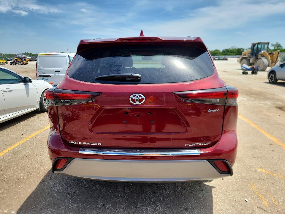 2026 Toyota VIN 5TDEBRCH0TS705145 COPART salvage auction — HAIL, Ks - Cert Of Title-Salvage, sold $13,300 on 2026-07-27 (photo 6)