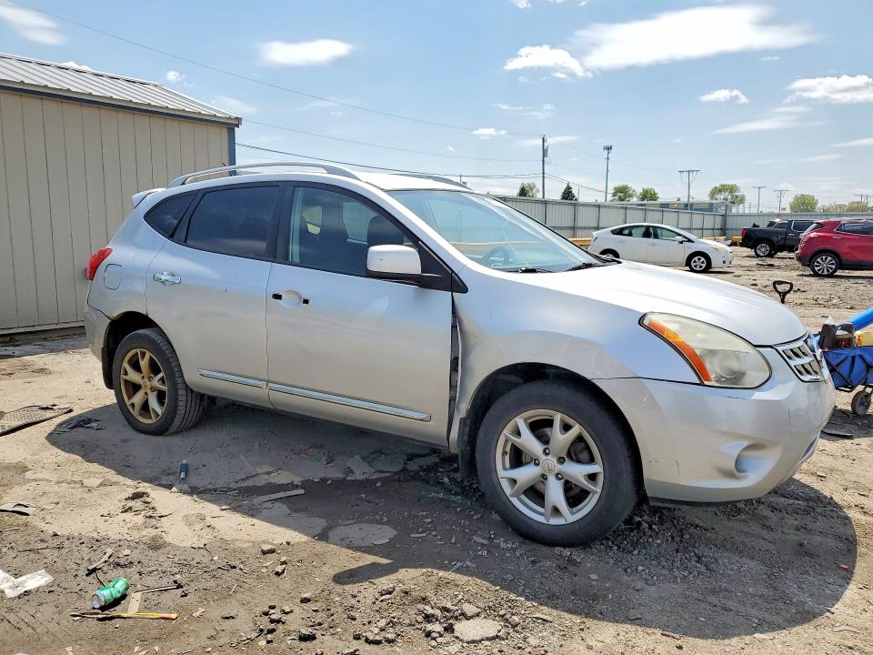 2011 Nissan Rogue sport VIN JN8AS5MV1BW679461 COPART salvage auction — FRONT END, IN - CERTIFICATE OF TITLE, sold $450 on 2026-07-27 (photo 4)