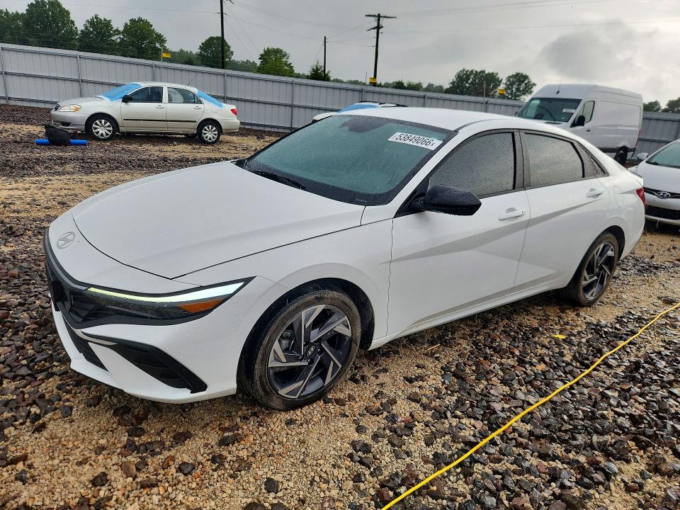 2025 Hyundai Elantra VIN KMHLM4DG7SU922868 COPART salvage auction — HAIL, Mo - Salvage Certificate Of Title, sold $100 on 2026-07-29 (photo 1)