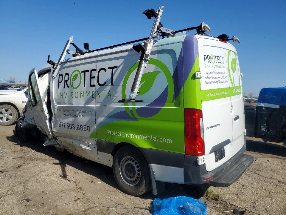 2022 Mercedes-benz Sprinter VIN W1Y4EBHY9NT107090 COPART salvage auction — SIDE, Mi - Scrap Certificate Of Title, sold $9,000 on 2026-07-15 (photo 2)