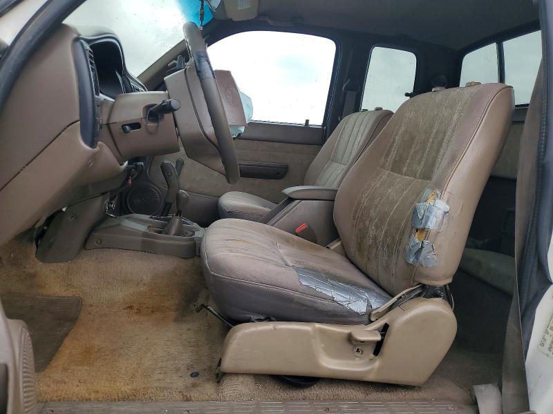 2000 Toyota Tacoma VIN 5TEWM72N7YZ698683 COPART salvage auction — FRONT END, Ca - Salvage Certificate, sold $1,400 on 2026-07-13 (photo 7)