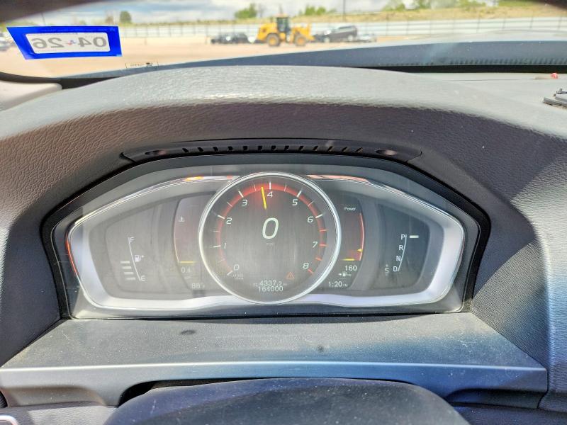 2017 Volvo V60 VIN YV440MWKXH1025766 COPART salvage auction — FRONT END, Co - Salvage Title, sold $625 on 2026-07-13 (photo 9)