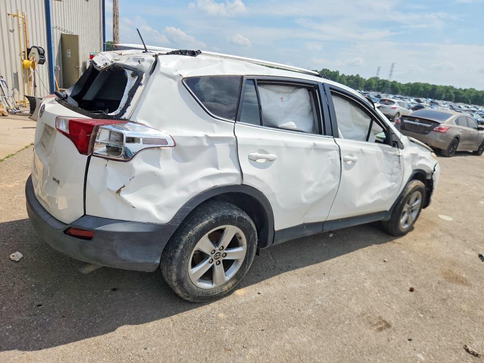 2015 Toyota Rav 4 VIN 2T3WFREVXFW233650 COPART salvage auction — MINOR DENT/SCRATCHES, Tn - Certificate Of Title (P), sold $4,500 on 2026-07-09 (photo 3)