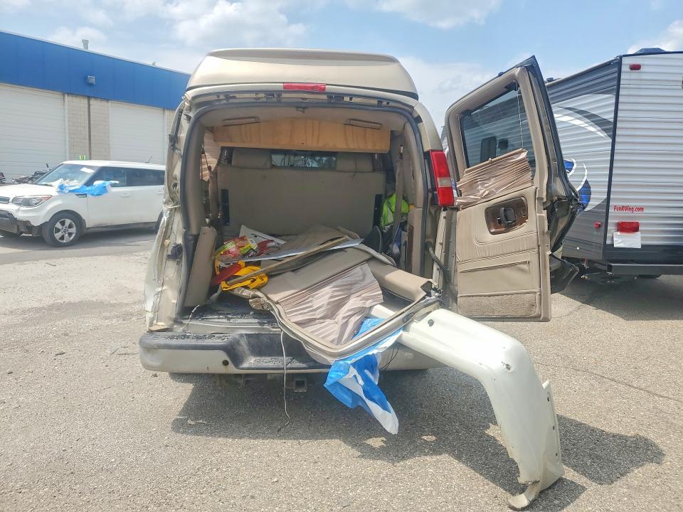 2005 Chevrolet Express VIN 1GBFG15T351267749 COPART salvage auction — REAR END, Mi - Certificate Of Title, sold $900 on 2026-07-03 (photo 6)