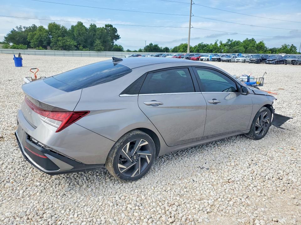 2024 Hyundai Elantra VIN KMHLS4DGXRU681971 COPART salvage auction — FRONT END, Tx - Salvage Vehicle Title, sold $4,400 on 2026-07-30 (photo 3)