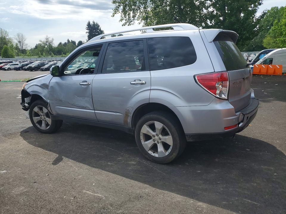 2013 Subaru Forester VIN JF2SHGGC6DH421997 COPART salvage auction — FRONT END, Or - Salvage Title Certificate, sold $1,300 on 2026-07-13 (photo 2)