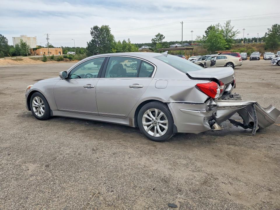 2013 Hyundai Genesis VIN KMHGC4DD6DU246281 COPART salvage auction — REAR END, SC - CERT OF TITLE-SALVAGE, sold $825 on 2026-07-03 (photo 2)