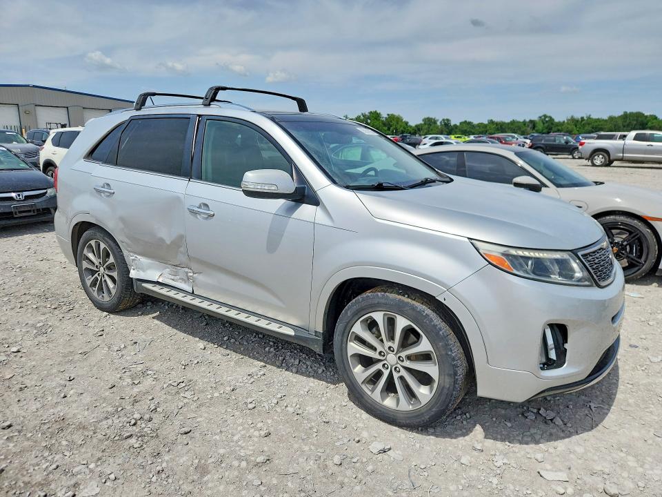 2014 Kia Sorento VIN 5XYKW4A7XEG516359 COPART salvage auction — SIDE, IL - SALVAGE CERTIFICATE, sold $1,250 on 2026-07-06 (photo 4)