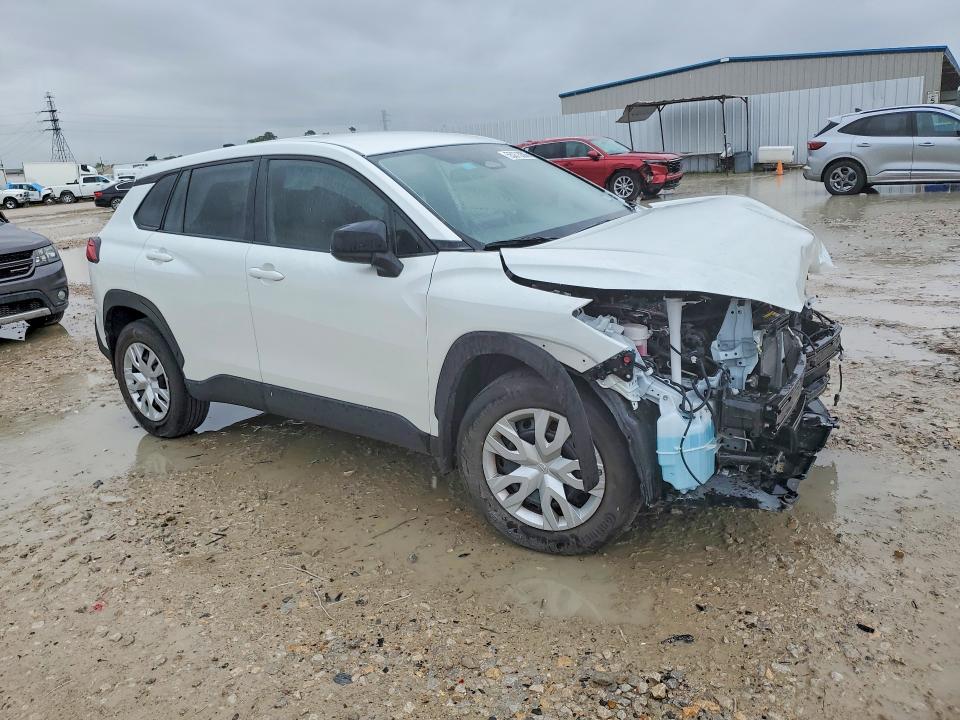 2025 Toyota Corolla cross VIN 7MUAAAAG4SV143266 COPART salvage auction — FRONT END, Tx - Salvage Vehicle Title, sold $200 on 2026-07-21 (photo 4)