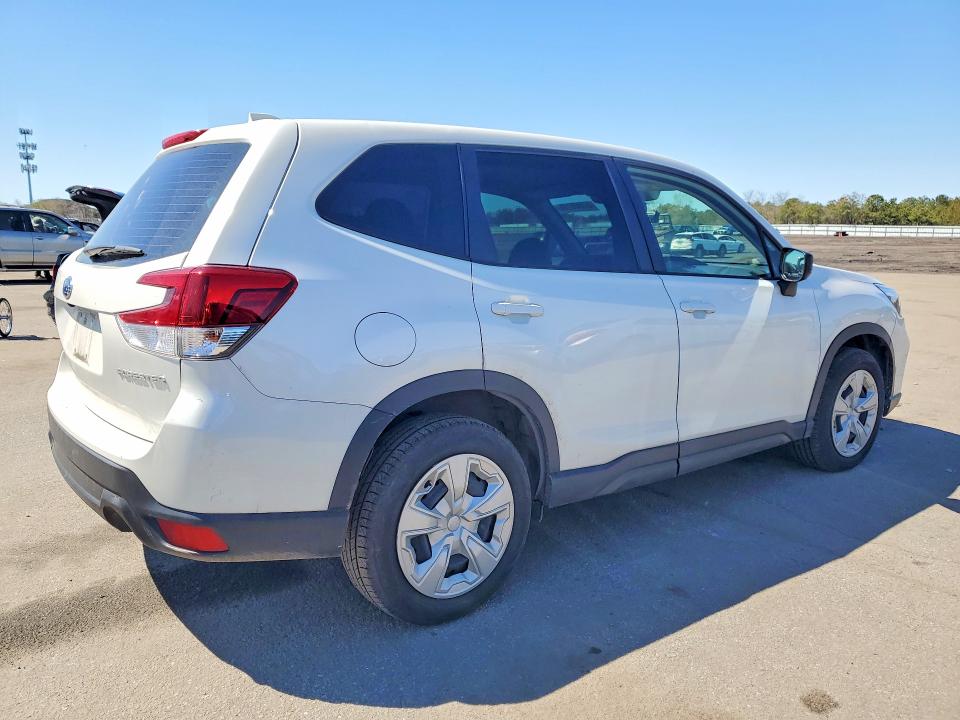 2021 Subaru Forester VIN JF2SKAAC5MH567783 COPART salvage auction — UNDERCARRIAGE, NY, sold $8,700 on 2026-07-15 (photo 3)